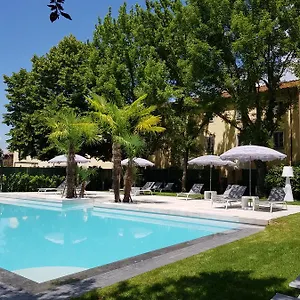 Hotel Hambros - Il Parco In Banchieri