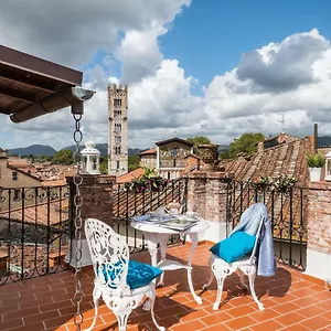 Rise And Smile Charming Penthouse Lucca