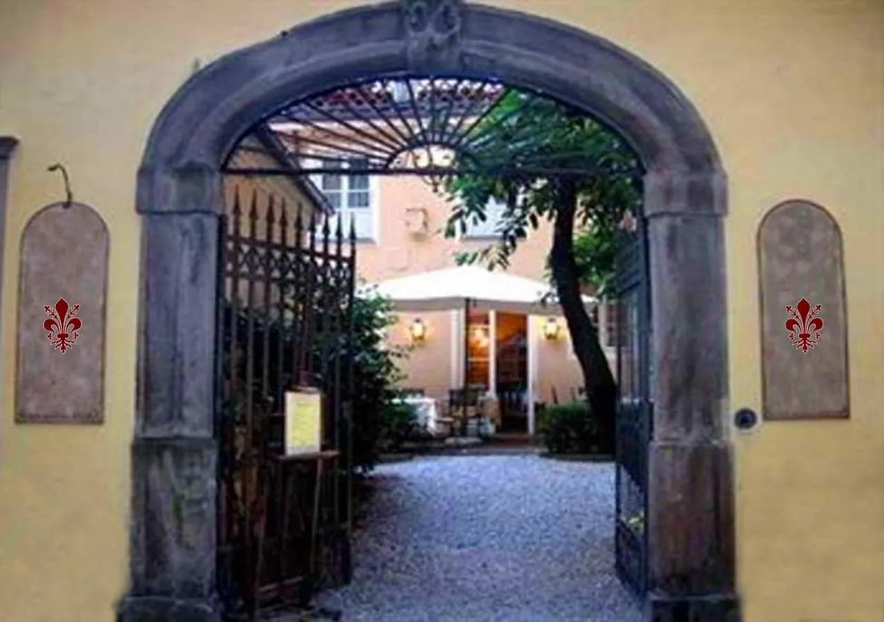 The Tuscanian Hotel Lucca 4*,