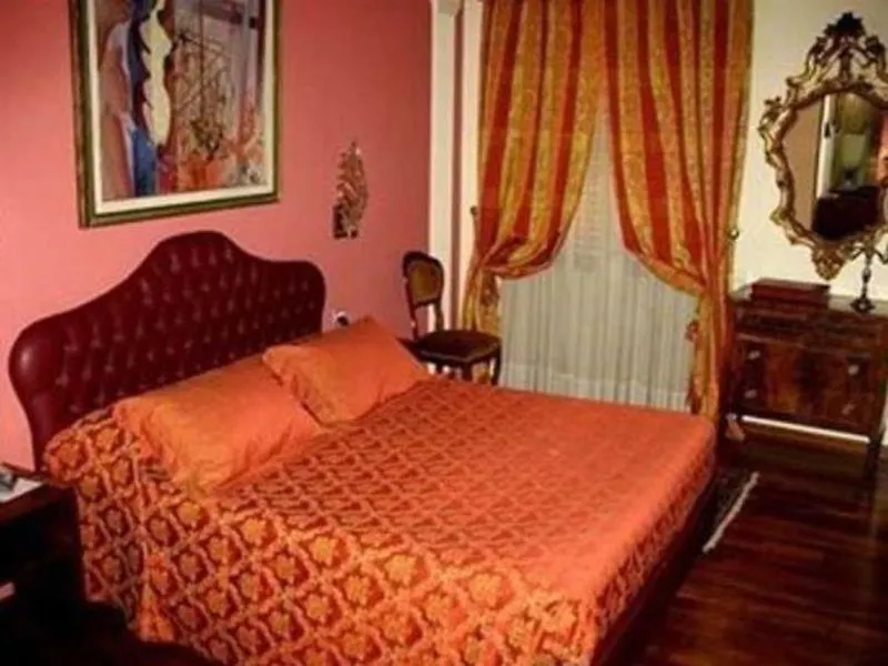 The Tuscanian Hotel Lucca 4*,